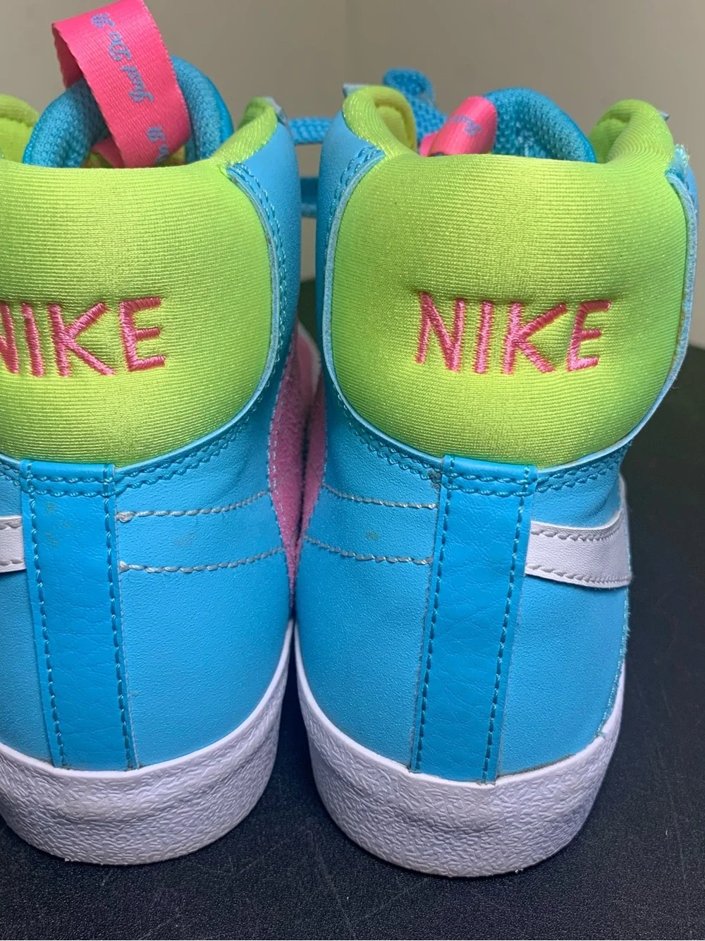 Kids Nike Blazer Mid 77 (Size 4Y US) Good Condition